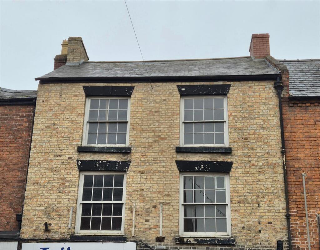 Main image of property: Hopkins Passage, Broad Street, Welshpool