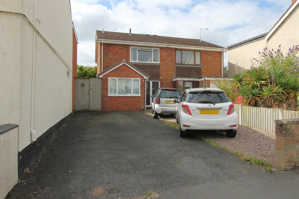 Main image of property: Mount Pleasant, Kingswinford, DY6