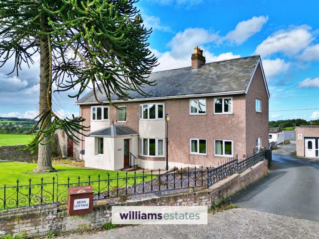 4 bedroom detached house for sale in Whitford Road, Whitford, CH8