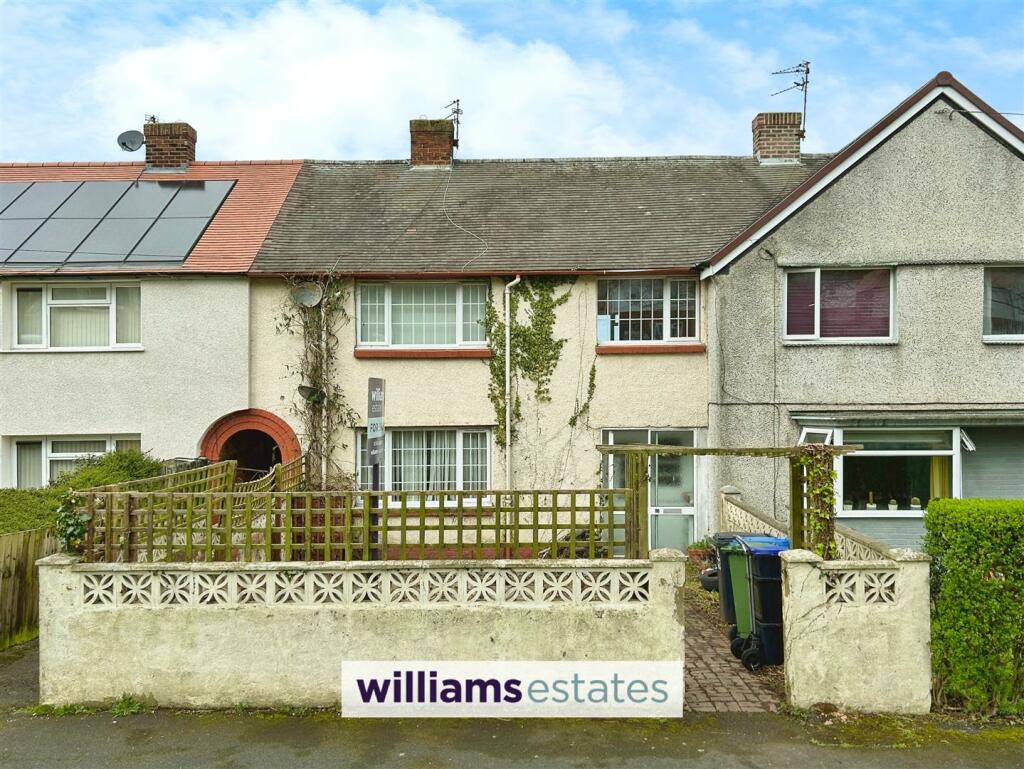 3 bedroom terraced house for sale in Ffordd Talargoch, Meliden, LL19