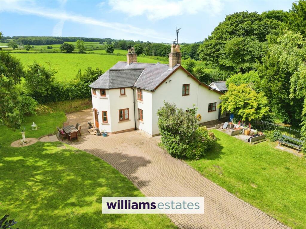 5 bedroom house for sale in Downing Road, Whitford, Holywell, CH8