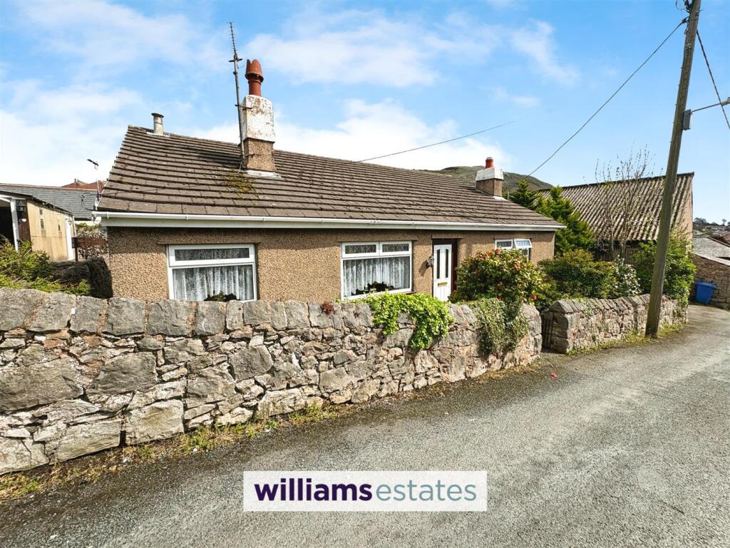Main image of property: Bryn Y Felin, Dyserth