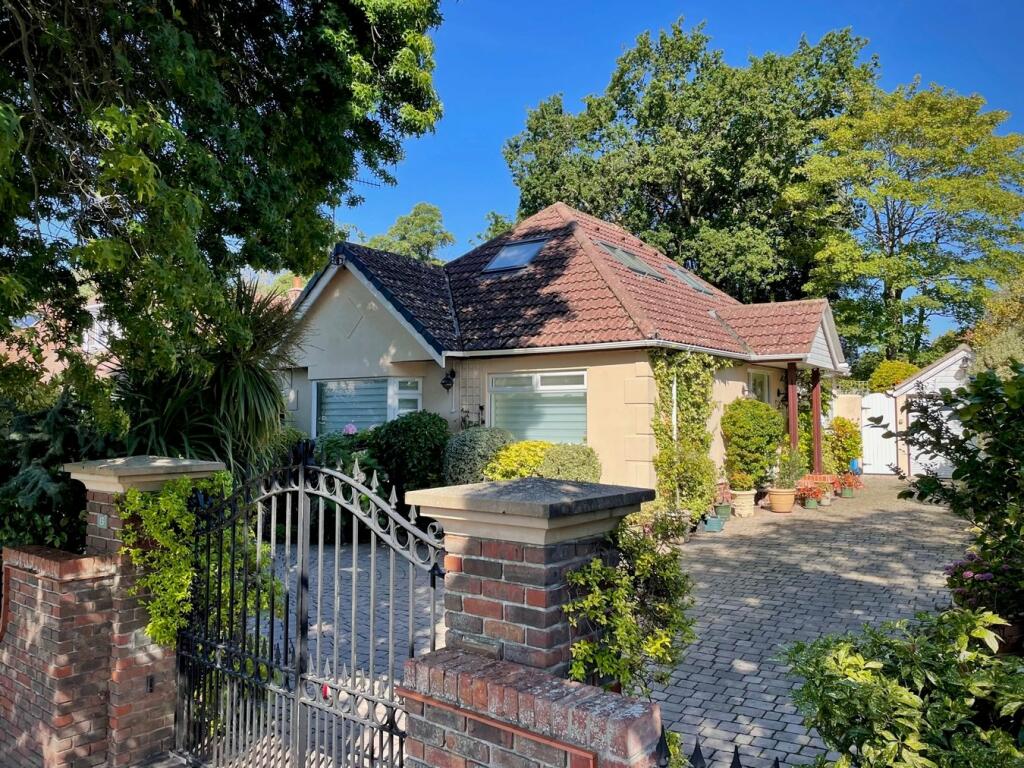 3 bedroom bungalow for sale in Elgin Road, Lilliput, POOLE, BH14