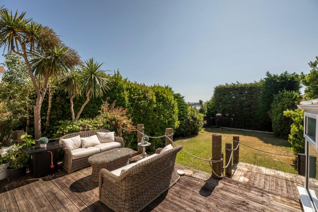 Additional property image - Chaddesley Glen, Sandbanks, BH13