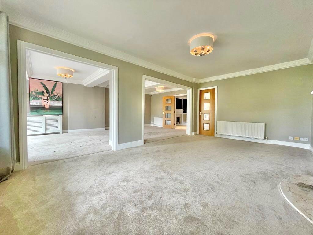 Additional property image - Chaddesley Glen, Sandbanks, BH13