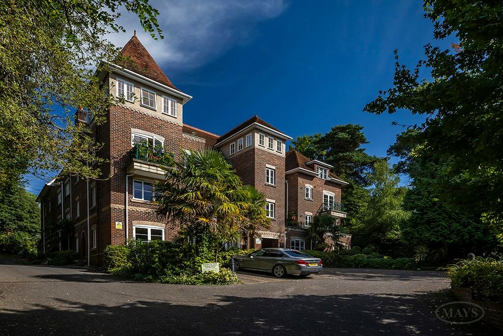 3 bedroom apartment for sale in Woodleigh Court, 9 Branksome Wood Road, Bournemouth, BH2