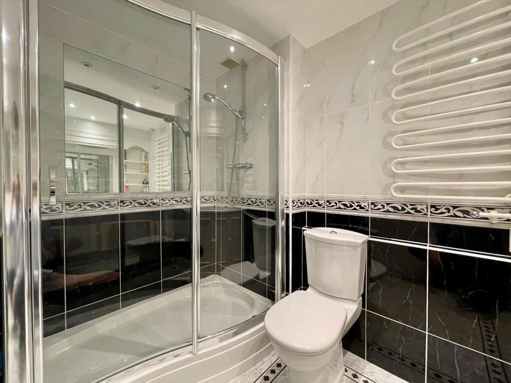 Additional property image - Admirals Walk, West Cliff Road, Bournemouth, BH2