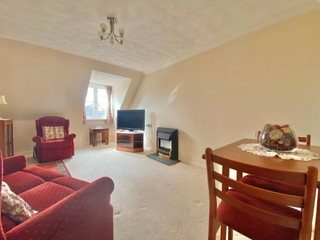 Additional property image - Stevenson Lodge, 39 Poole Road, Bournemouth, BH4
