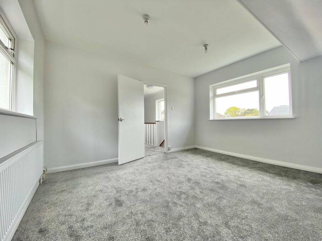 Additional image 10 of Hurst Hill, Lilliput, BH14