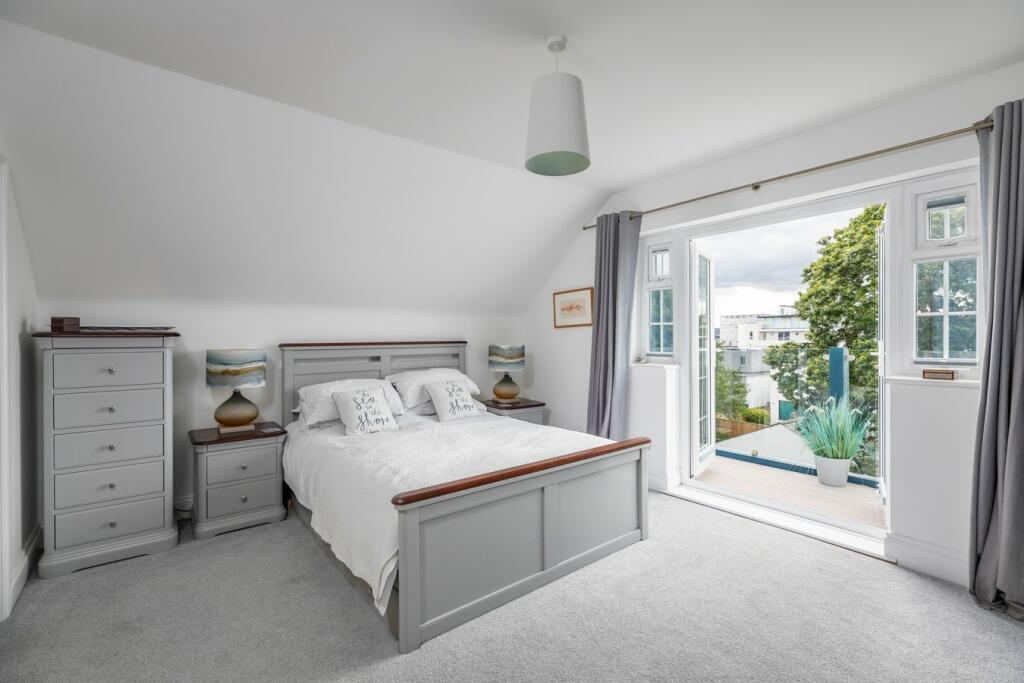 Additional property image - Chaddesley Glen, Sandbanks, BH13