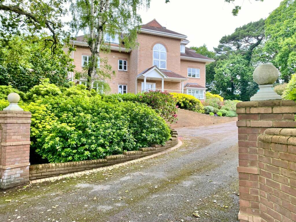 Additional property image - Parklands 31 Brownsea View Avenue, Lilliput, BH14