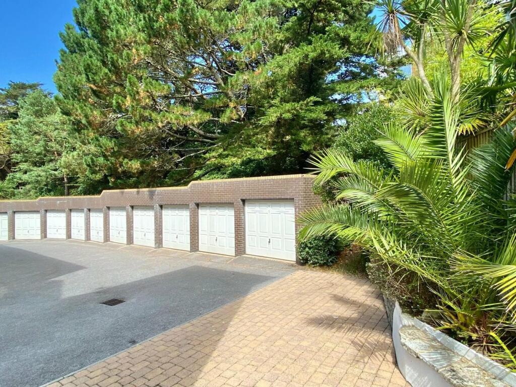 Additional property image - Showboat 58-62 Banks Road, Sandbanks , BH13