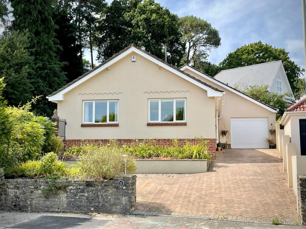 Primary image of Lagado Close, Lilliput, BH14