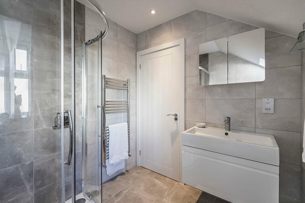 Additional image 11 of Robin Cottage, Glenair Avenue, Lower Parkstone , BH14