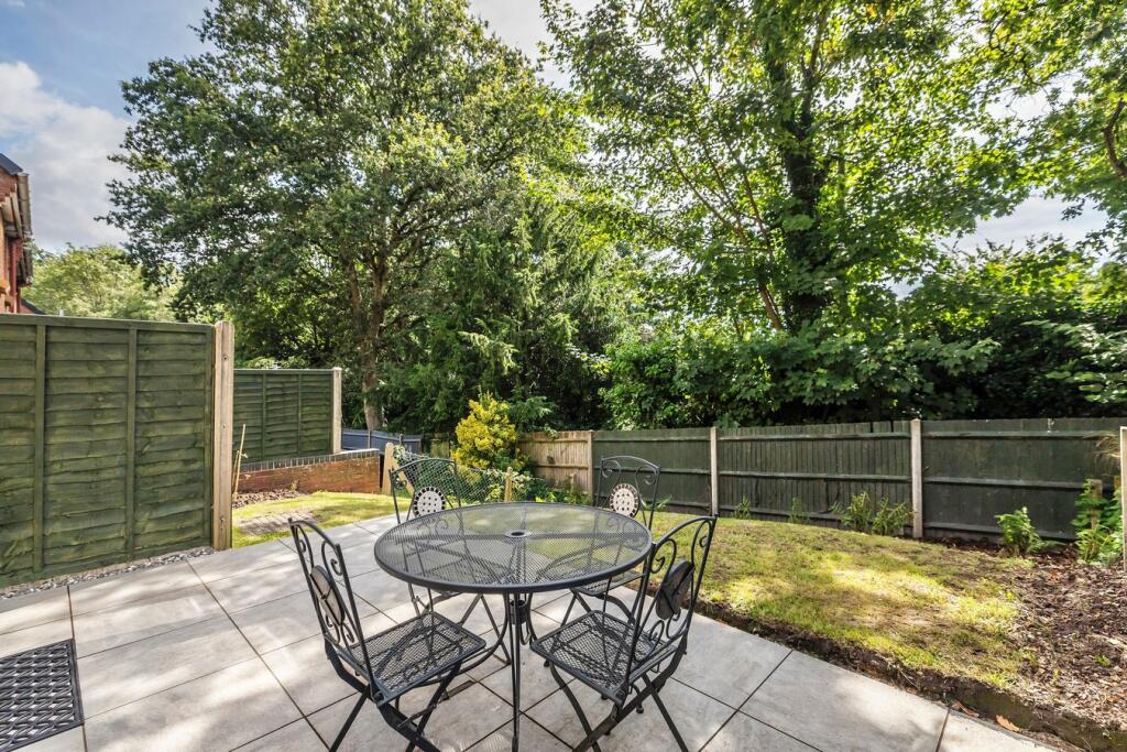 Additional property image - Jellicoe Close, Lower Parkstone, BH14