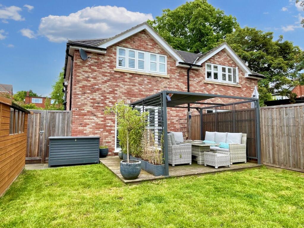 Main image of property: Robin Cottage, Glenair Avenue, Lower Parkstone , BH14