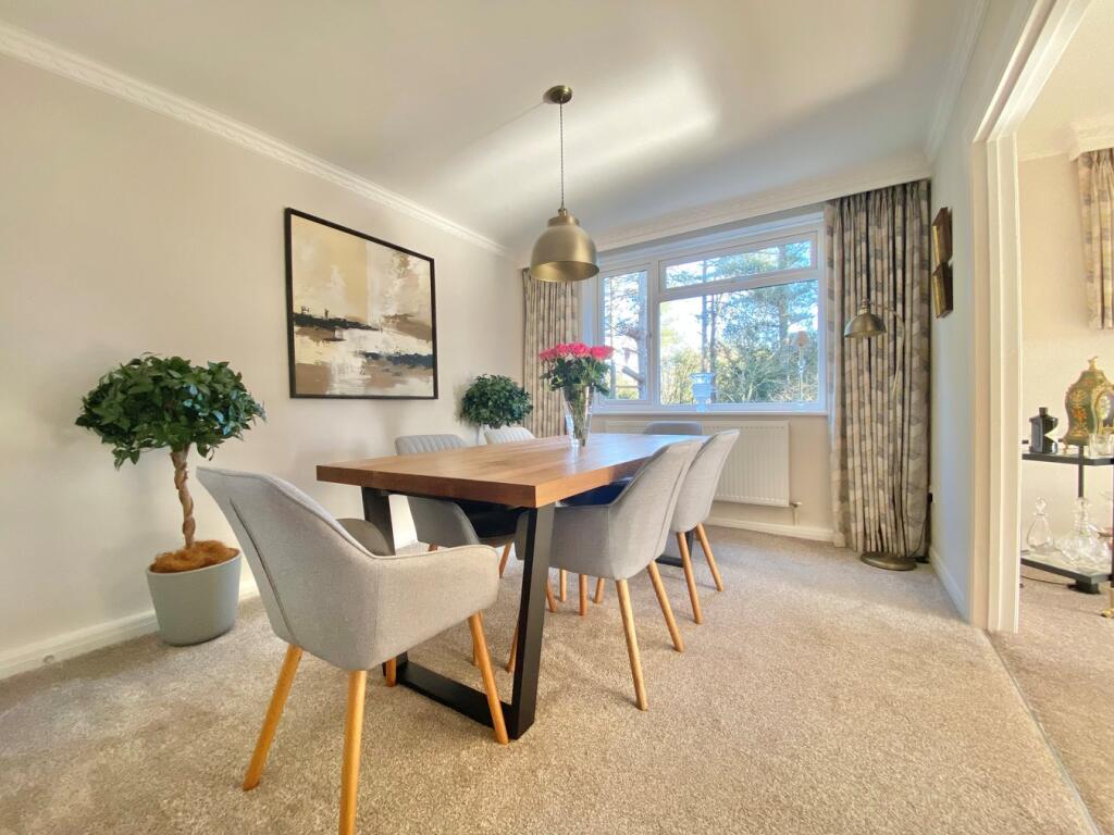 Additional property image - Farrington, 54 West Cliff Road, Bournemouth, BH4