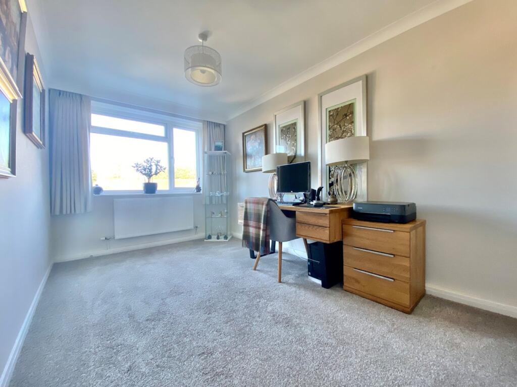 Additional property image - Farrington, 54 West Cliff Road, Bournemouth, BH4