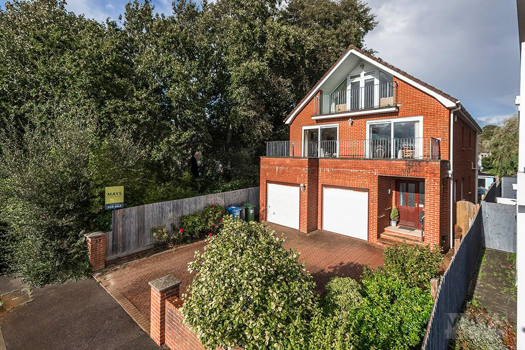 Main image of property: Lagoon Road, Lilliput, BH14