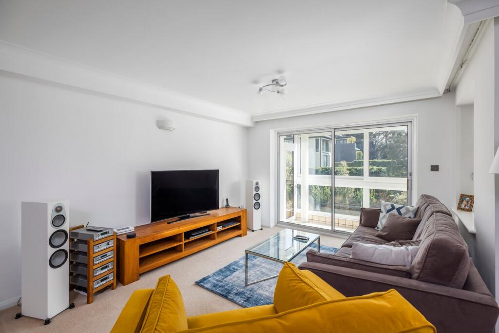 Additional property image - Honeywood House, 28-30 Alington Road, Evening Hill, BH14