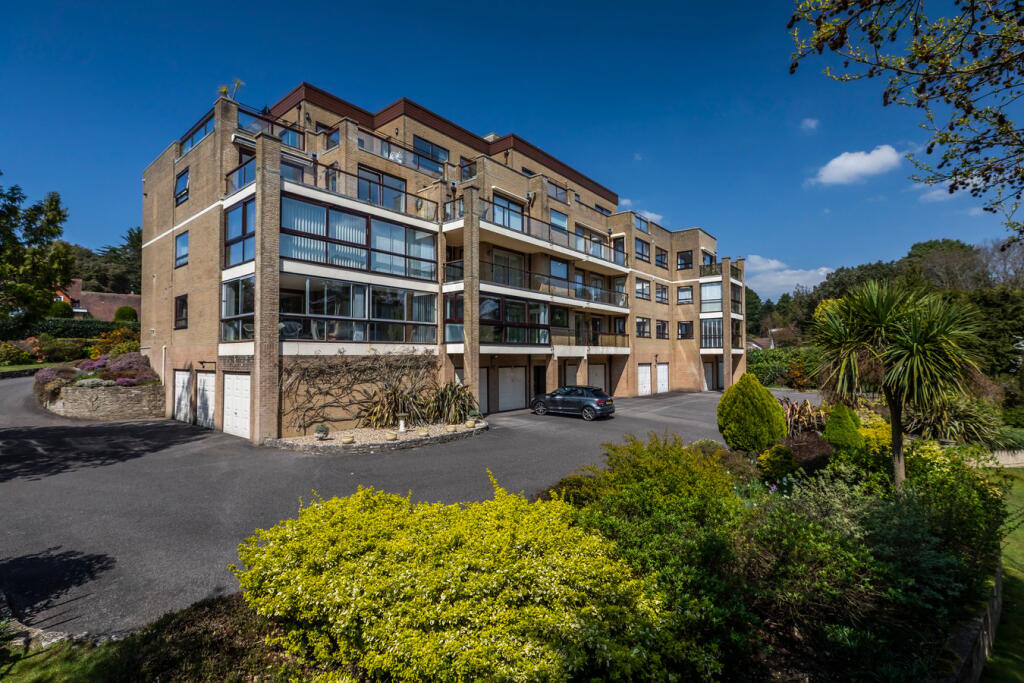 Additional property image - Honeywood House, 28-30 Alington Road, Evening Hill, BH14