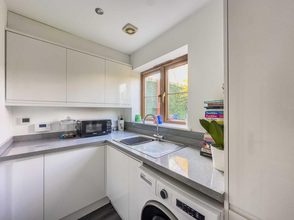 Additional property image - Popeley Rise, Gomersal