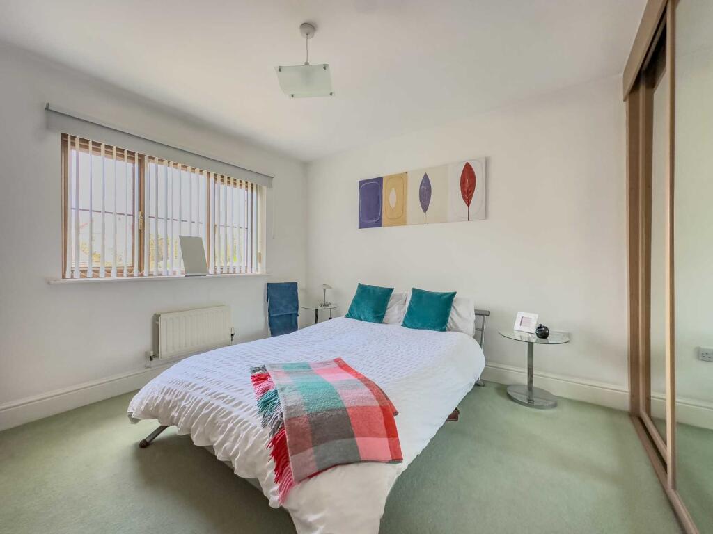 Additional property image - Popeley Rise, Gomersal