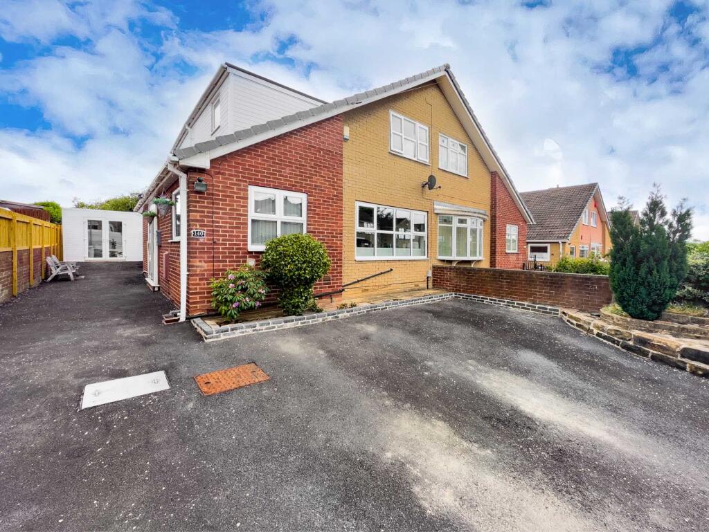Main image of property: Carlinghow Lane, Batley