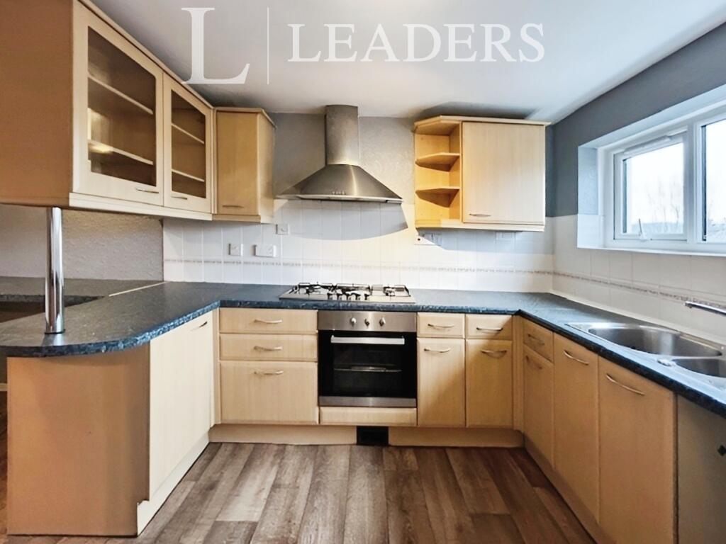 Additional property image - Highland Way, B98