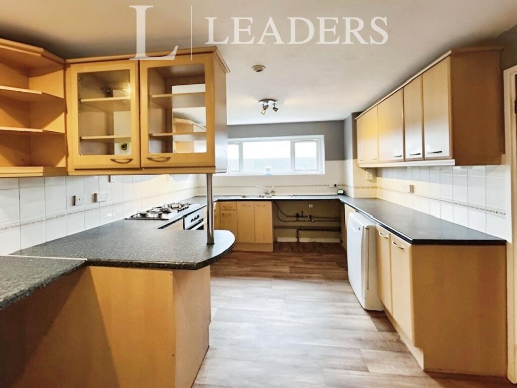 Additional property image - Highland Way, B98