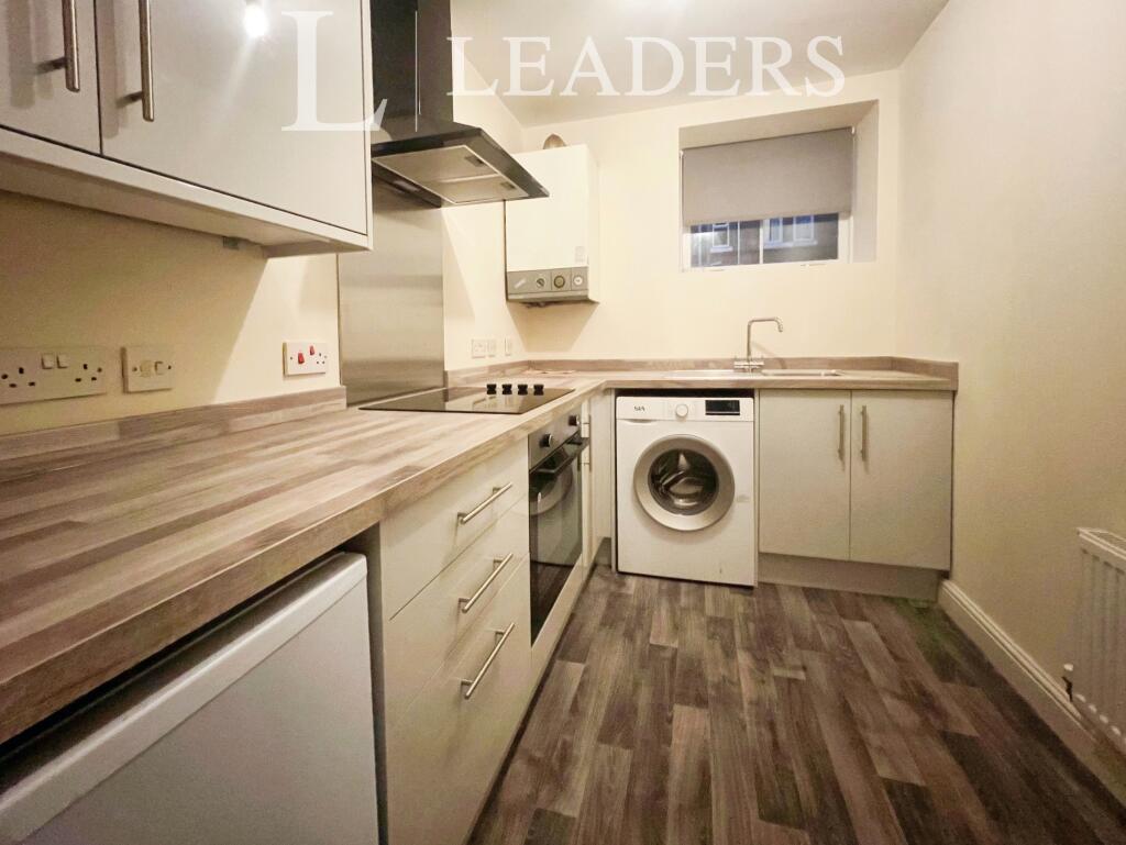Additional property image - Southcrest, Redditch, B97