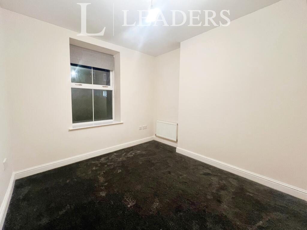Additional property image - Southcrest, Redditch, B97