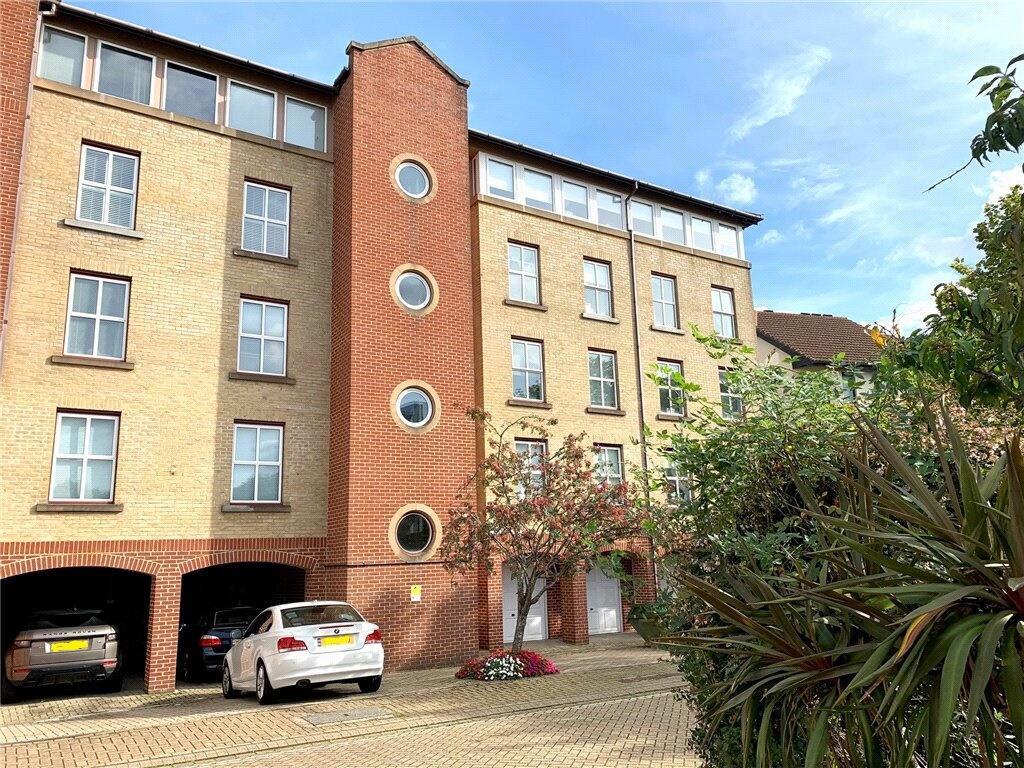2 bedroom apartment for sale in Andes Close, Southampton, Hampshire, SO14