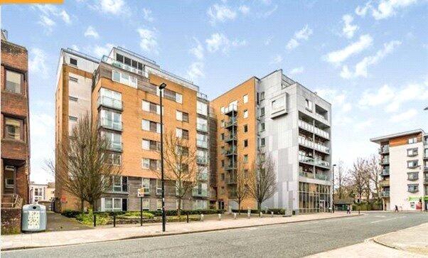 Main image of property: High Street, Southampton, Hampshire