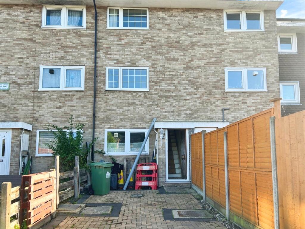 Main image of property: Staplehurst Close, Southampton, Hampshire