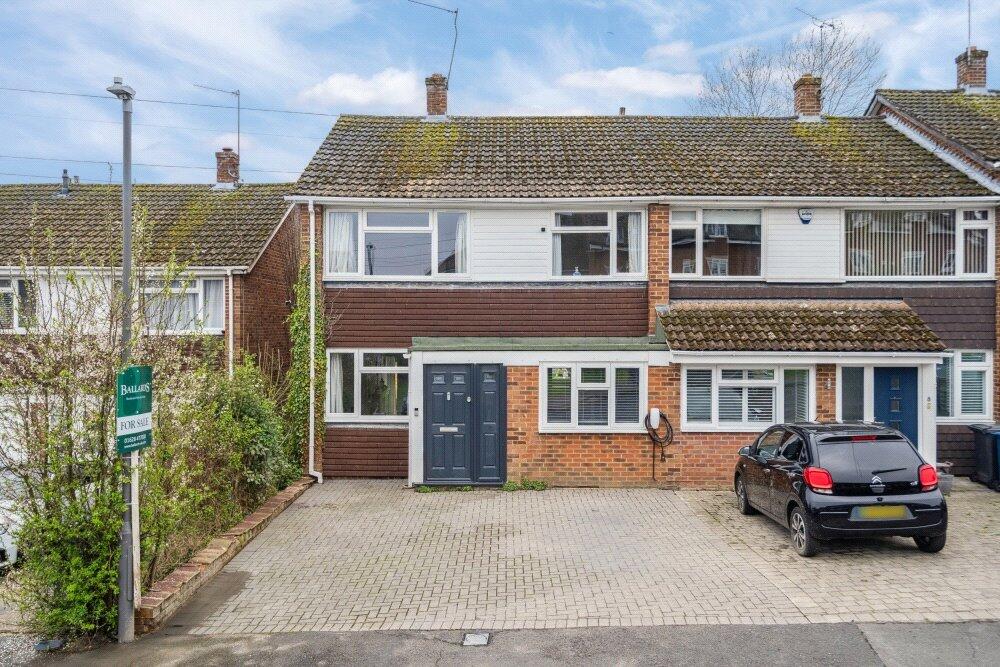 Main image of property: Willowmead Gardens, Marlow, SL7