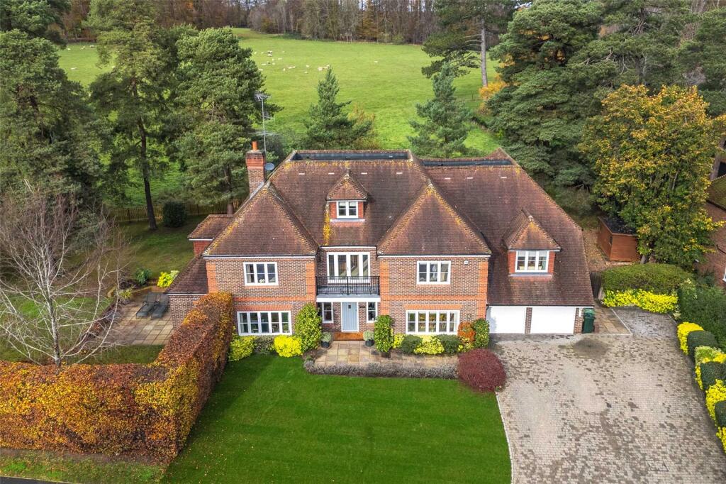 Main image of property: Beechwood Drive, Marlow, Buckinghamshire, SL7