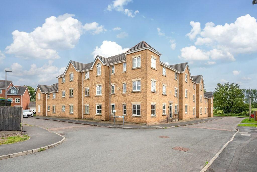 2 bedroom flat
