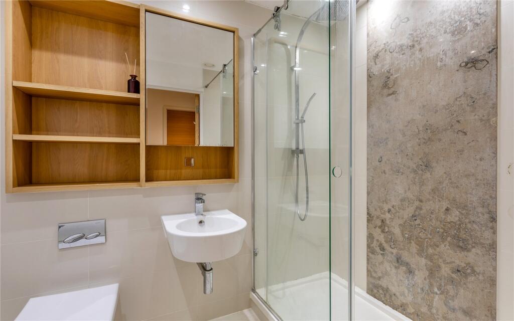Additional property image - Kingsley Walk, Cambridge, Cambridgeshire, CB5