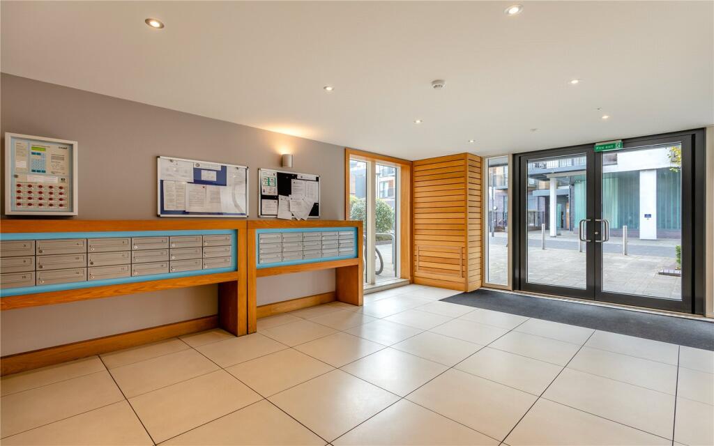Additional property image - Kingsley Walk, Cambridge, Cambridgeshire, CB5