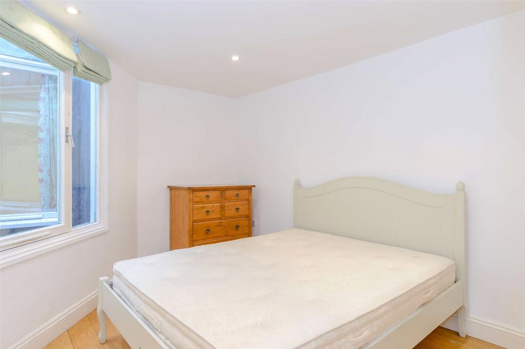 Additional property image - Little St. Marys Lane, Cambridge, Cambridgeshire, CB2