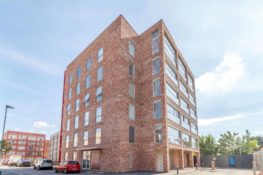 Main image of property: Eagle Street, Cambridge, CB1