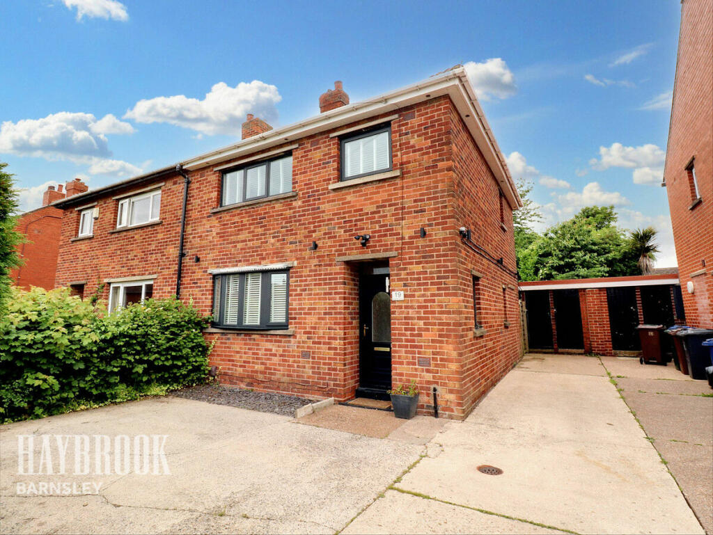3 bedroom semidetached house for sale in Keswick Road, Staincross, S75