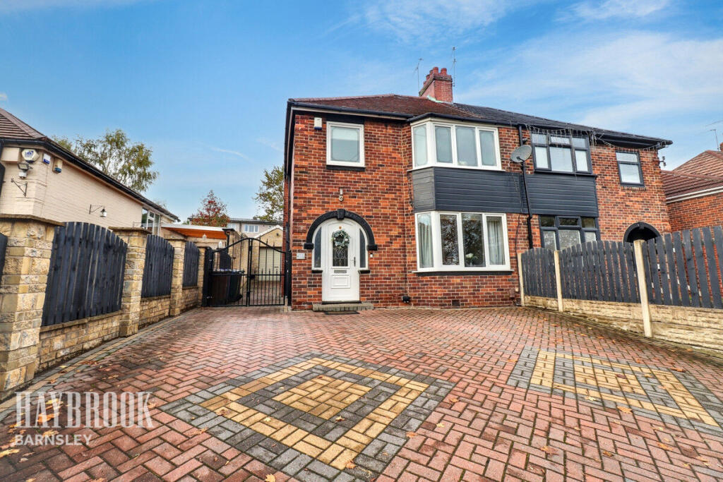Main image of property: Hunningley Lane, Stairfoot