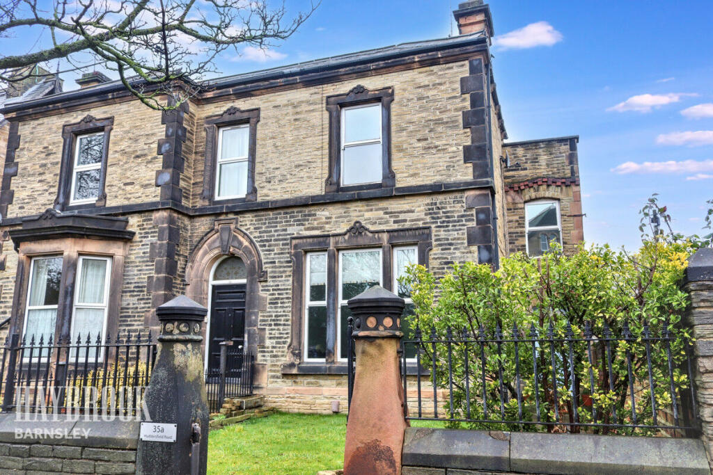 Main image of property: Huddersfield Road, Barnsley