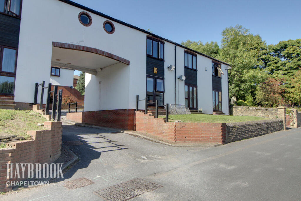 2 bedroom town house for sale in Firshill Mews, Pitsmoor, S3