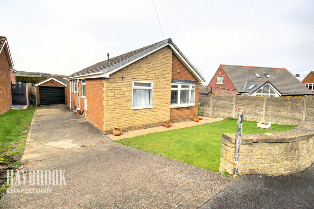 3 bedroom detached bungalow for sale in Trickett Road, High Green, S35