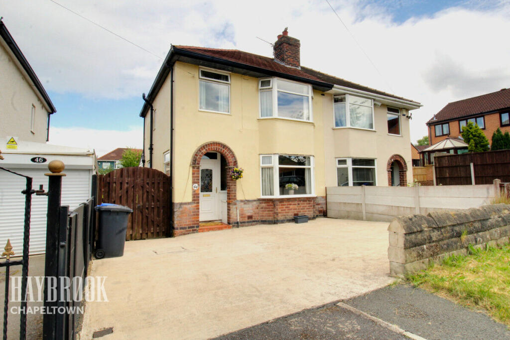 3 bedroom semidetached house for sale in Elmfield Avenue, Sheffield