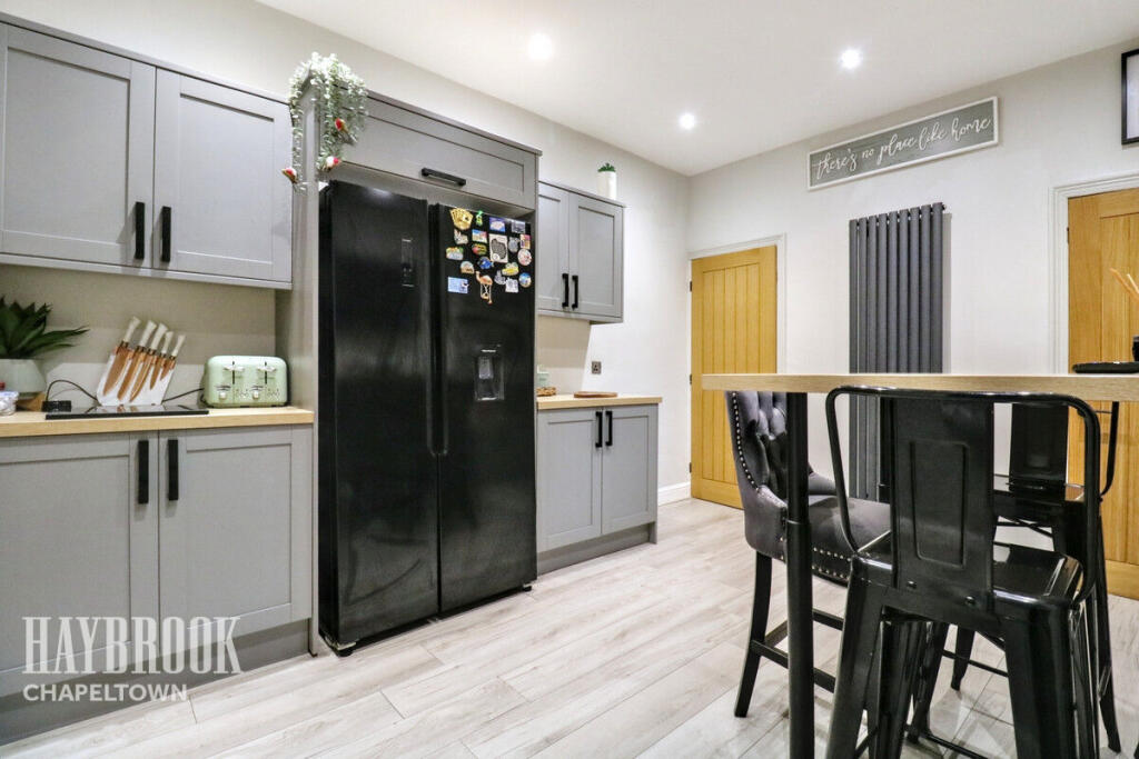 Main image of property: Roe Lane, Pitsmoor