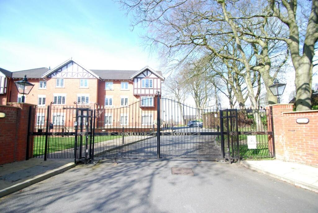 2 bedroom apartment for sale in Applewood House, Orchard Court, Bury, BL9